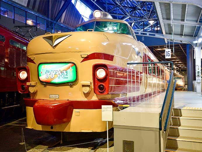 鉄道博物館で「縦貫線を走った名列車たち～ヘッドマーク特別取り付け～」