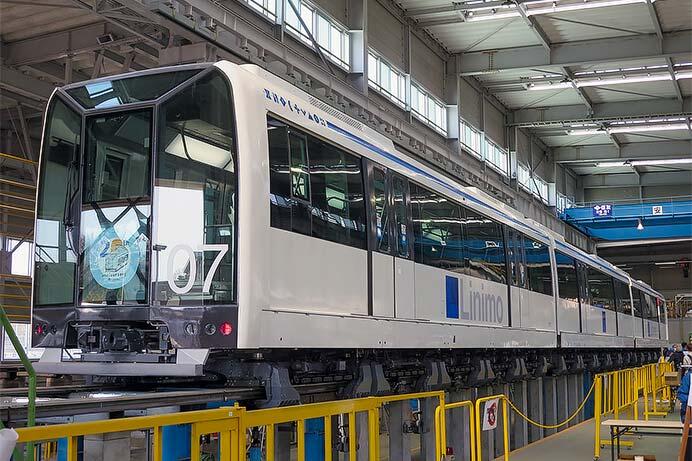 リニモ車両基地が一般公開される