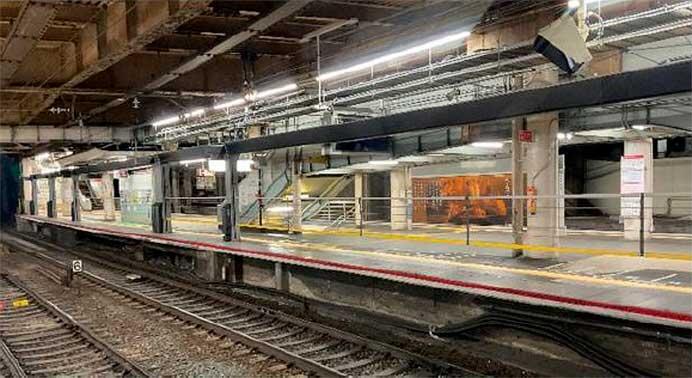 近鉄,大阪線 鶴橋駅2番線の昇降ロープ式ホームドアを3月30日から使用開始