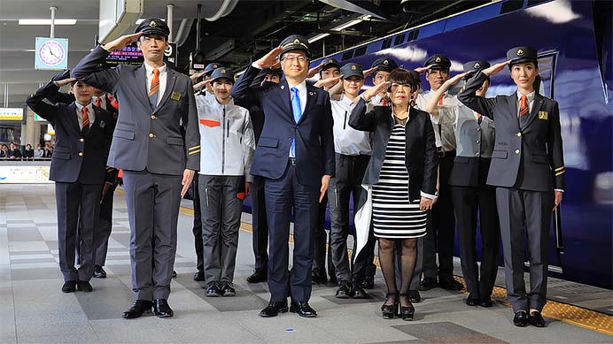 南海，リニューアルする新制服デザインを発表