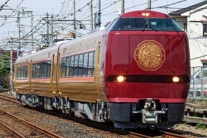 683系6000番代「安寧」編成が営業運転を開始