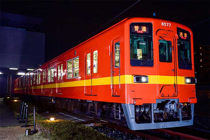 鉄道博物館で「夜の大人鉄博」開催
