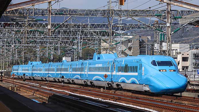 700系『「ワンピース新幹線」せとうちブルー号』の運転開始