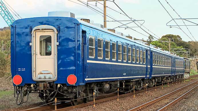 12系客車が宮原へ