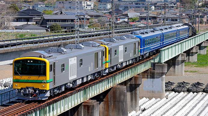 信越本線でGV-E197形+12系客車+C61の試運転