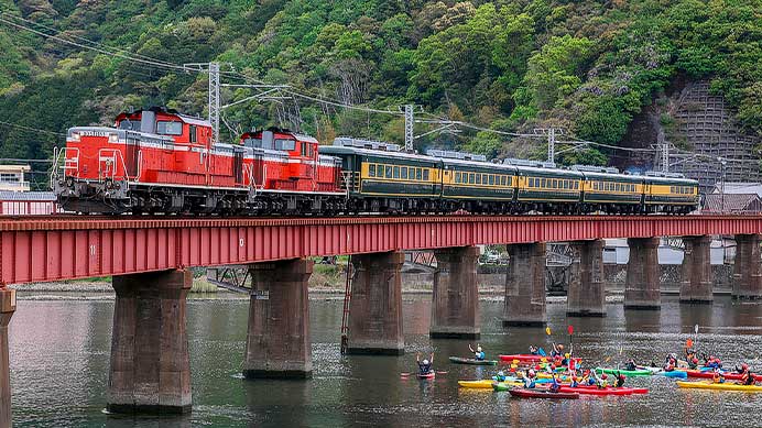 「サロンカーはやたま」運転