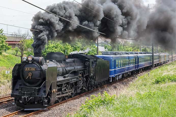 信越本線でD51 498＋12系客車＋GV-E197形の試運転