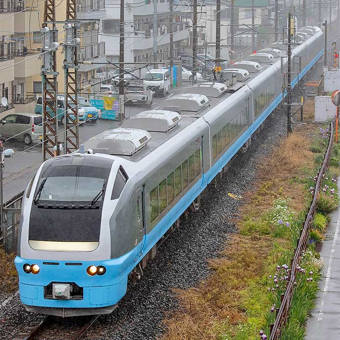 臨時特急“常磐日光号“運転