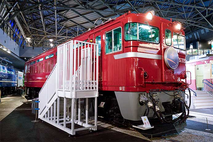 鉄道博物館で「夜の大人鉄博」開催