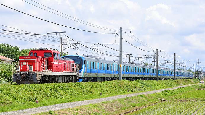 東京臨海鉄道71-000形Z12編成が甲種輸送される