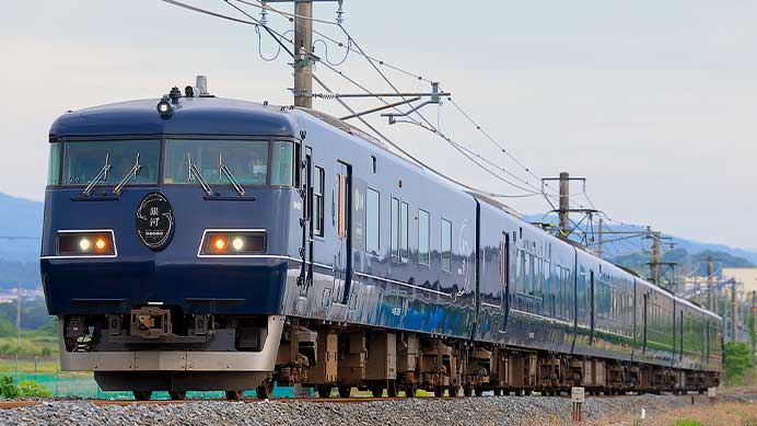 117系「WEST EXPRESS銀河」奈良線に入線