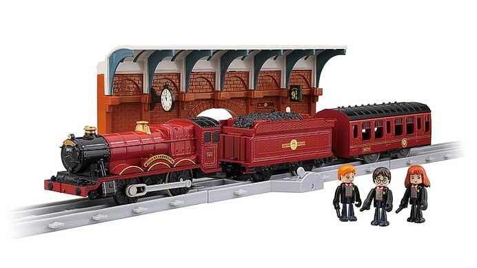 「プラレール ハリー・ポッター ホグワーツ特急」発売