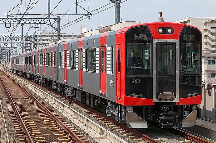 阪神1000系1202編成が「リ・バーミリオン」デザインに