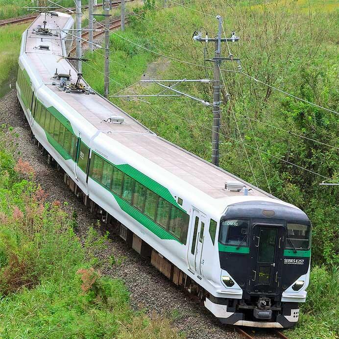 団体臨時列車「碓氷峠号」，E257系で運転