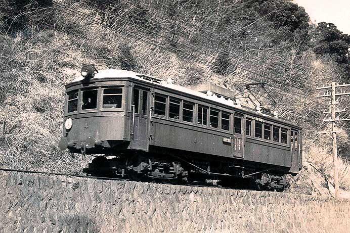 箱根登山電車100形（モハ1形・モハ2形），2028年1月に運行終了