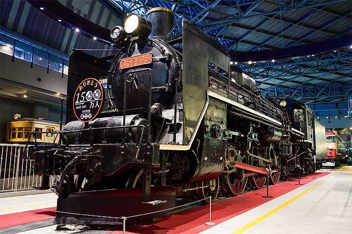 鉄道博物館の来館者が1500万人に