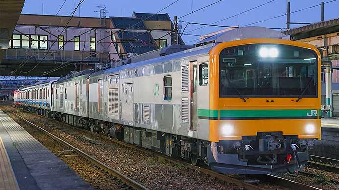 E131系800番代N3編成が配給輸送される