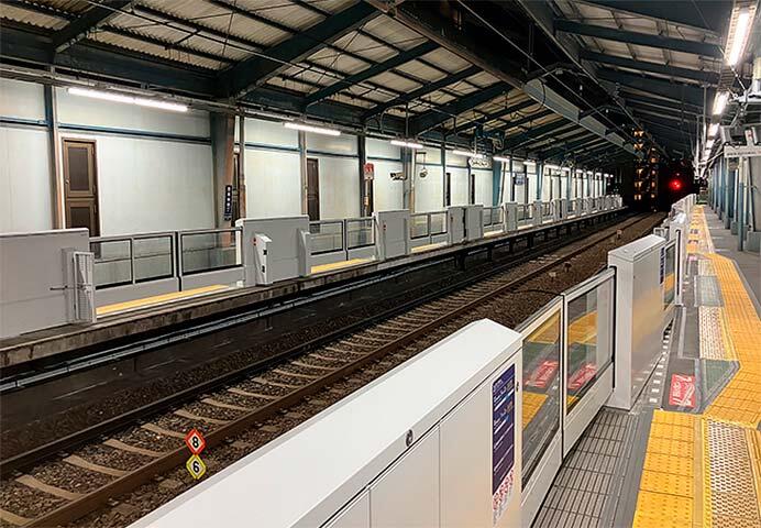 京急，大森町駅1・2番線でホームドアの設置に着手