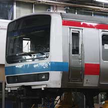 209系500番台，赤14号帯に