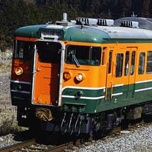 115系訓練車が辰野支線を走行