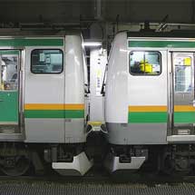 E231系1000番台とE233系3000番台が連結試運転