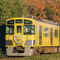 近江鉄道200形に「てんかく忍者」ヘッドマーク