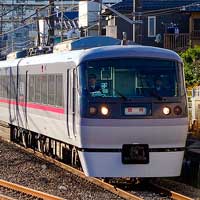 西武10000系による団臨運転