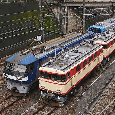 西武30000系2連×3本が甲種輸送される｜鉄道ニュース｜2008年10月27日