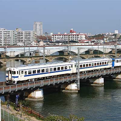 キハ58＋キハ28が香椎線の運用に｜鉄道ニュース｜2008年12月17日掲載