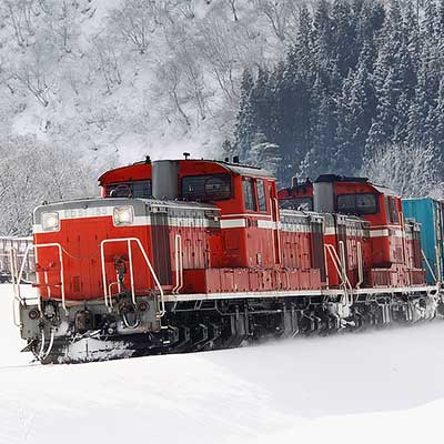 日本の貨物列車 No.1~61 北上線貨物列車が日中走行｜鉄道ニュース｜2009年2月4日掲載｜鉄道