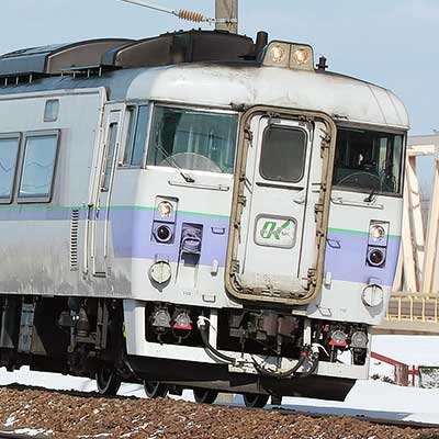 キハ183-104にポリカーボネート板の追設工事｜鉄道ニュース