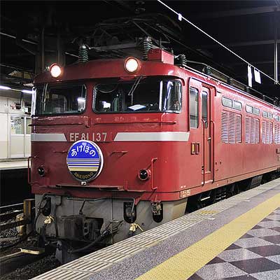 上野駅でのEF81けん引“あけぼの”，最終日を迎える｜鉄道ニュース｜2009