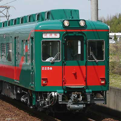 南海2200系「天空」が試運転を実施｜鉄道ニュース｜2009年3月27日掲載