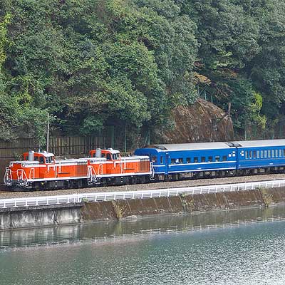 蘇鉄 南阿蘇】MT-4000形MT-4003+MT-4004が新潟トランシスから陸送済 |2nd