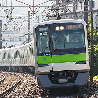 10連化された10-300形が営業運転を開始｜鉄道ニュース｜2010年6