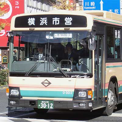 横浜市営地下鉄「連絡バス」の再現運行｜鉄道ニュース｜2012年12月18日
