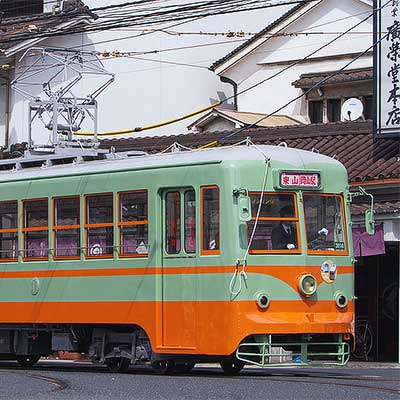 岡山電気軌道3010号が日光軌道線色に｜鉄道ニュース｜2013年3月18日