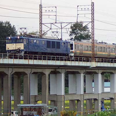 211系B5編成のうち3両が新前橋へ｜鉄道ニュース｜2013年11月1日掲載