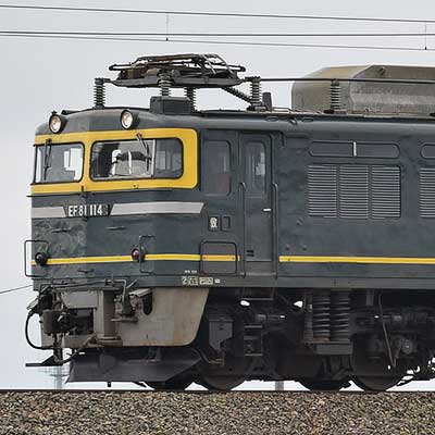 敦賀地域鉄道部所属のEF81形5両が相次いで金沢総合車両所松任本所へ