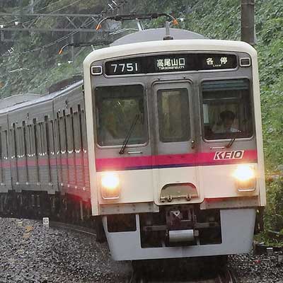 京王線・井の頭線でダイヤ改正｜鉄道ニュース｜2015年9月26日掲載