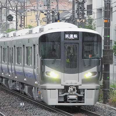 川崎重工製の225系5100番台が登場｜鉄道ニュース｜2016年5月11日