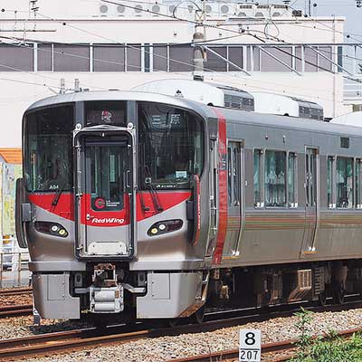 227系に「カープ坊や」のLED表示｜鉄道ニュース｜2016年9月12日掲載