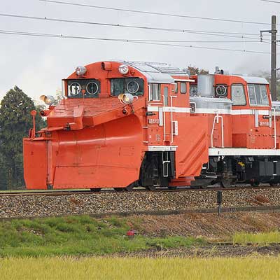 あいの風とやま鉄道でDE15 1518が試運転｜鉄道ニュース｜2016年11月10