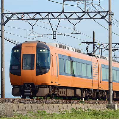 近鉄で15200系「あおぞらⅡ」＋22600系による団臨運転｜鉄道ニュース