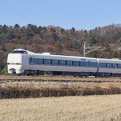 683系8000番代3連が“しらさぎ”色のまま出場｜鉄道ニュース｜2019年2月