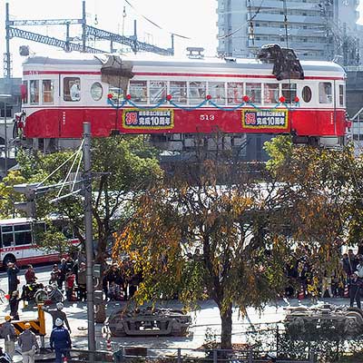 旧名鉄モ513がJR岐阜駅北口広場に移設される｜鉄道ニュース｜2019年11