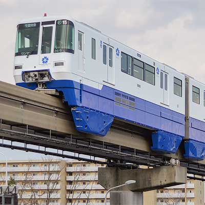 大阪モノレールで大阪万博50周年記念ラッピング車両運転｜鉄道ニュース