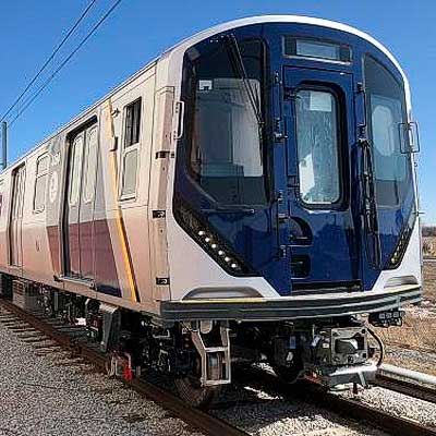 川崎重工，ニューヨーク市交通局向け新形車両「R211」の初編成を