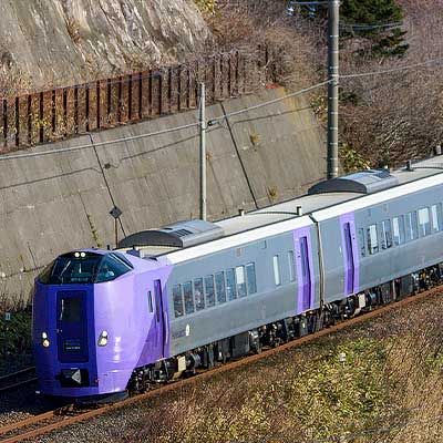 キハ261系5000番台「ラベンダー編成」による臨時特急“北斗”84号運転