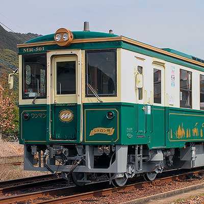 イオカード鉄道開業125周年記念レトロ列車 イオカード鉄道開業125周年記念レトロ列車 SL現役の頃、そして